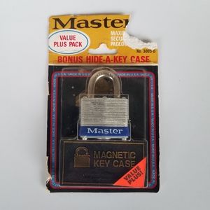 Master Lock Magnetic KEY STORAGE Case Holder Box